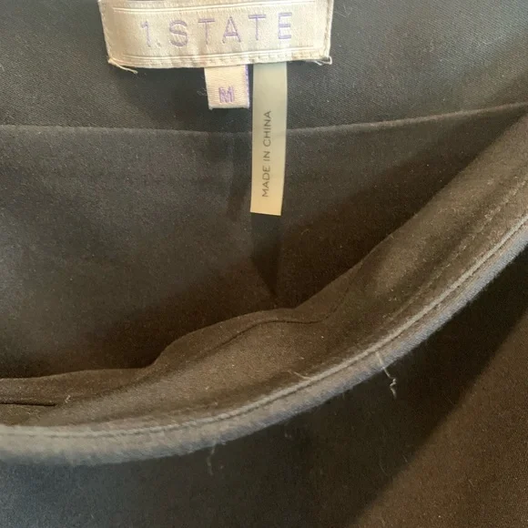 1.State black mini skirt - Picture 2 of 2